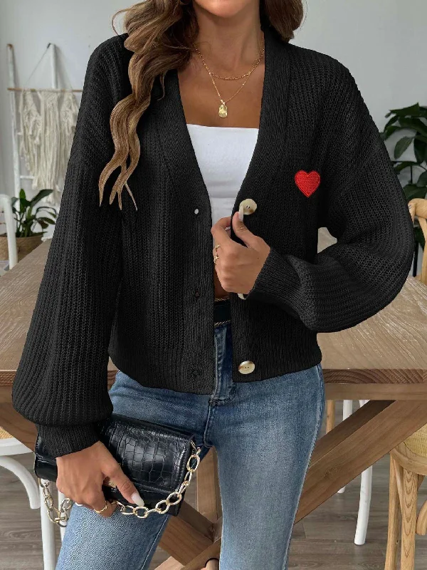 Heart Button Down V-Neck Long Sleeve Cardigan Slim Fit Regular Fit Oversized Slim Fit Regular Fit Oversized