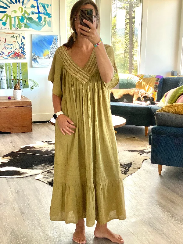 Epic Dress - Lg/XL