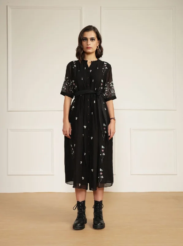 Meadows black pleated dress