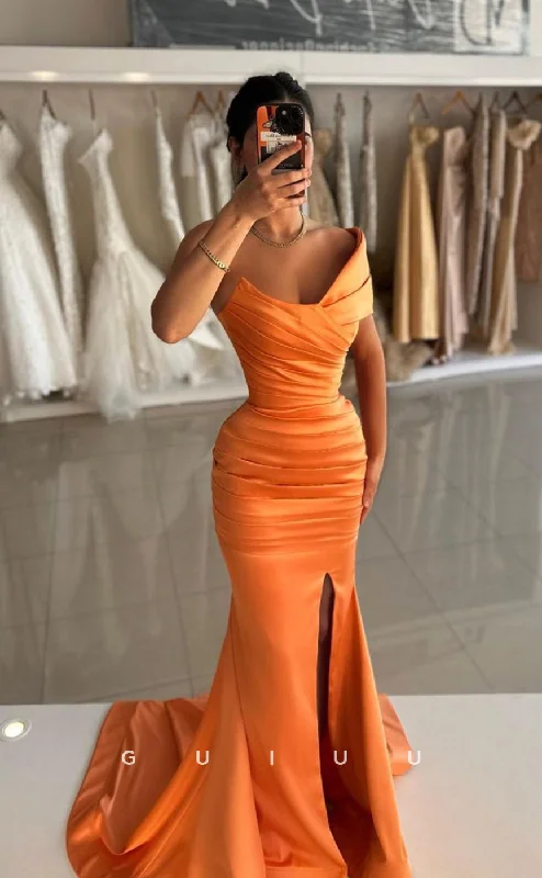 G4144 - Mermaid Boat Neck Sleeveless Pleated Long Prom Party Dress with Slit and Tain Tunics Handmade artisanal