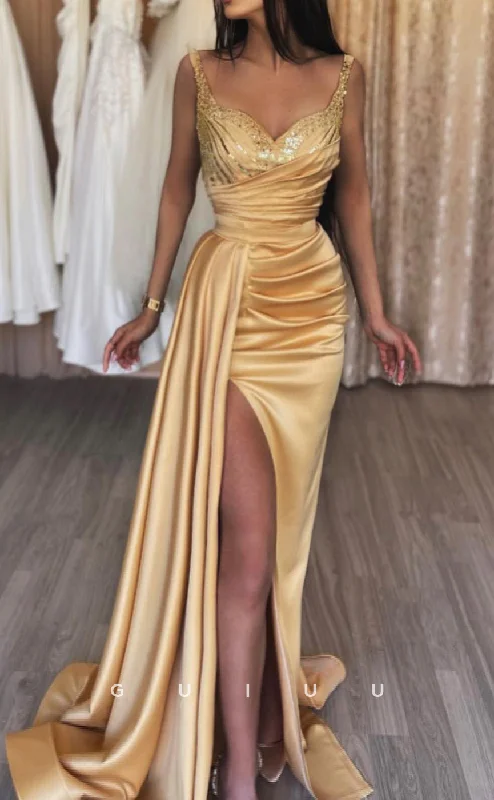 G2558 - Sexy Fitted Sequins Straps Ruched  Long Prom Evening Dresses With Train Halter Neckline Beach