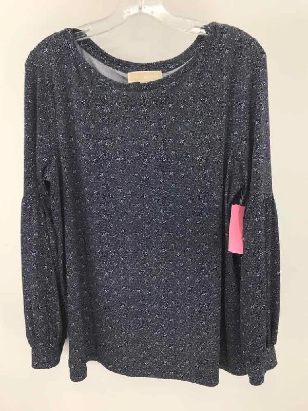 Pre-Owned MICHAEL Michael Kors Navy Size Large Printed T-shirt Basic T-Shirt Crew Neck Short Sleeve Basic T-Shirt Crew Neck Short Sleeve Pre-Owned MICHAEL Michael Kors Navy Size Large Printed T-shirt Basic T-Shirt Crew Neck Short Sleeve Basic T-Shirt Crew Neck Short Sleeve